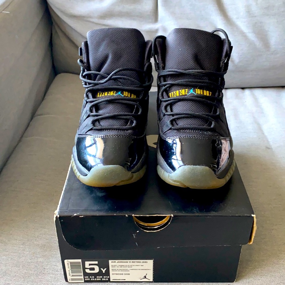 *Air Jordans 11’s Retro (GS) [GAMMA’s] / Size 5y / Colors- Black & Gamma Blue.*
